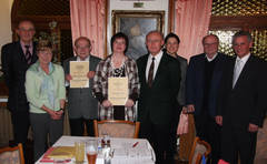 14.04.2010: Wolfgang Martin  (3.v. l.) erhält die Ehrenmitgliedschaft und BLSV-Verdienstnadel in Gold. vlnr. BLSV-Kreisvorsitzender Fick, 2. Vorsitzende Frau Dr. von Nordheim, Wolfgang Martin, Monika Bayer, Dr. Hornig, 2. Bürgermeisterin Angela Hofmann, Ehrenvorsitzender Herr Seuling und Landrat Oswald Marr.